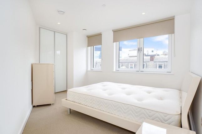 Flat 2, Eagle Point City Road, London photo 5