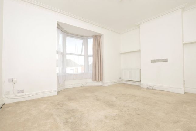 162A,, Garlands Road, Surrey photo 3