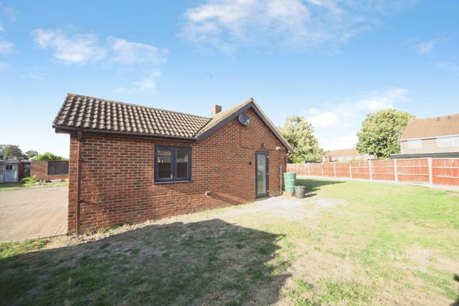 1-bed flat on 73A, Cemetery Road, Dunstable, £1,050/mo