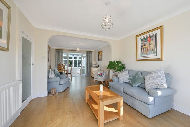 29 Tattenham Grove, Epsom photo 2