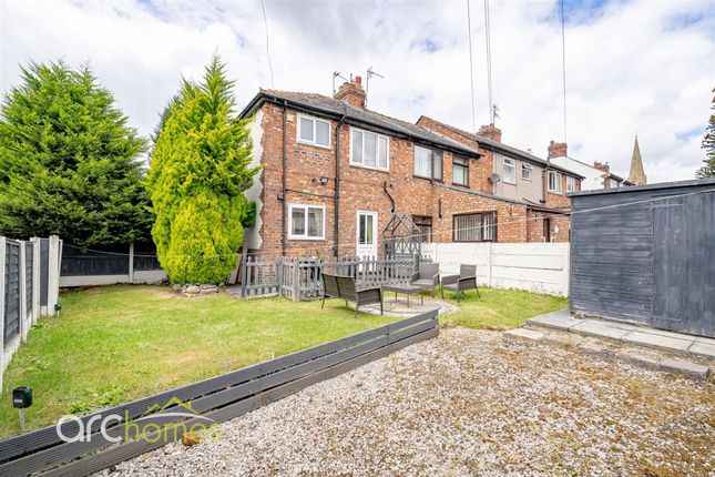 21 Gilbert Street, Wigan photo 4