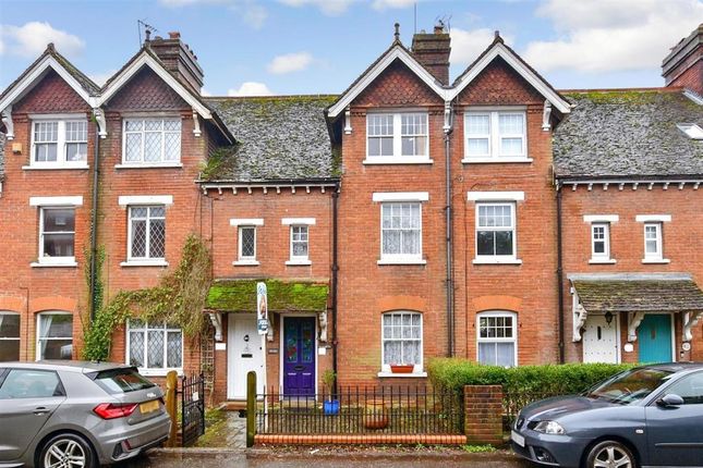 Terraced house for sale in Tonbridge Road, Wateringbury, Kent