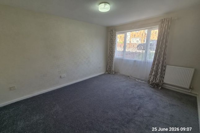 75 Braceby Avenue, Billesley, West Midlands photo 2
