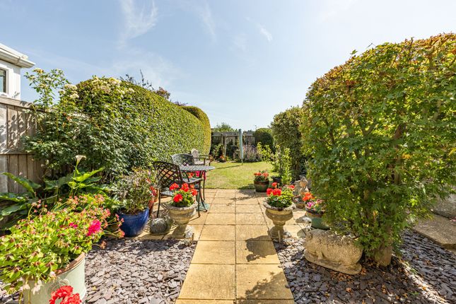 3 Chestnut Road, King's Lynn photo 2