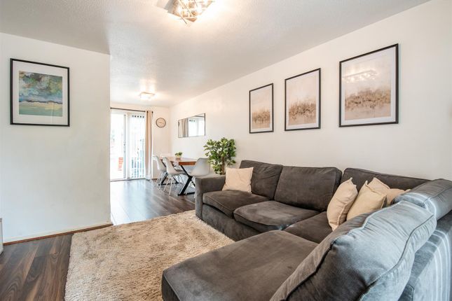 28, Baucher Road, Wigan photo 2