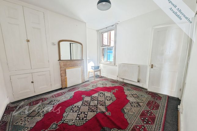 45, Pound Lane photo 2
