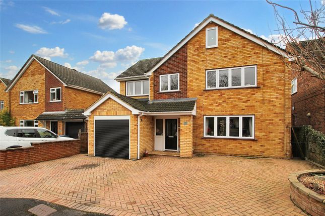 Thumbnail Detached house for sale in Kingscroft, Fleet, Hampshire