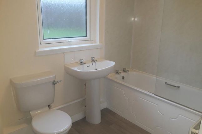 Millhaugh Lane, Bathgate, Bathgate photo 2
