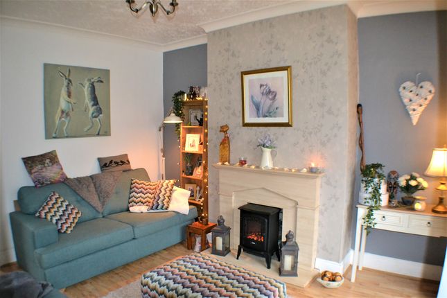 Ryden Avenue Leyland Pr25 2 Bedroom Terraced House For Sale