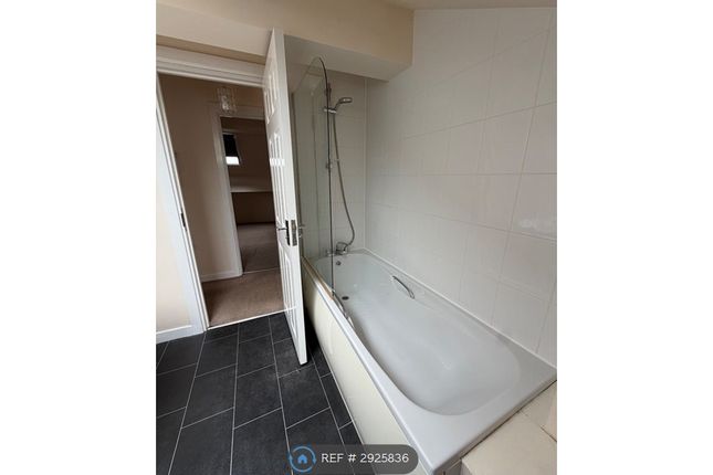 The Jolly Sailor Apartments, Old Cawsey, Sowerby Bridge photo 3