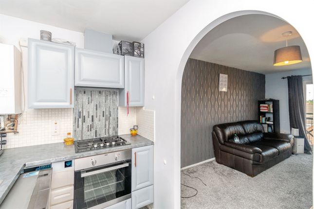 14, Manifold Way, Wednesbury photo 4