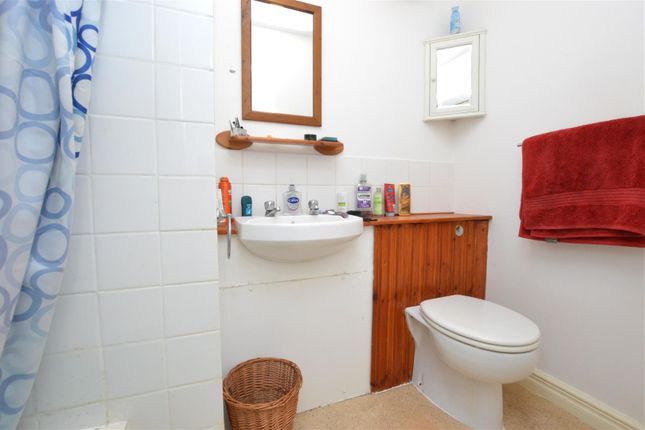 33, Gilman Road, Norwich photo 4