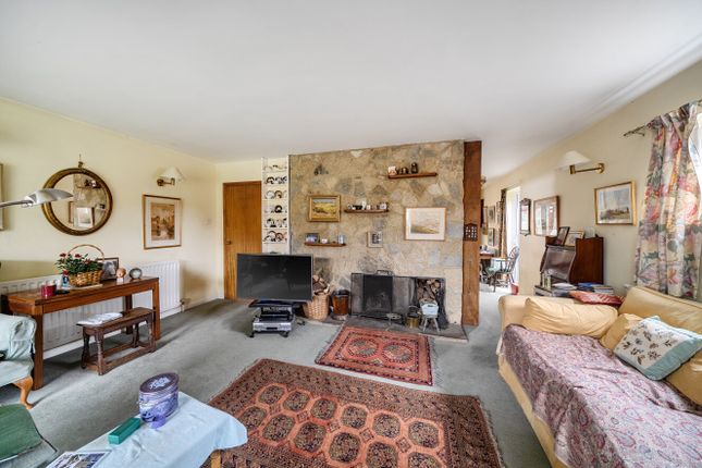 30, Oxted Green, Godalming photo 3