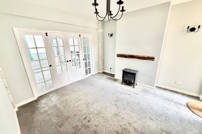 73, Shaftesbury Road, Gosport photo 3