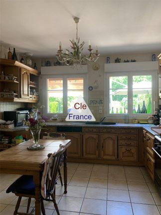 Property for sale in Courtisols, Champagne-Ardenne, 51460, France