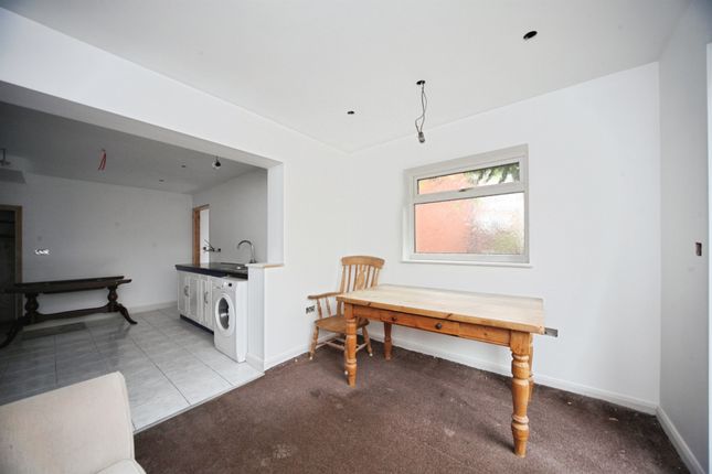 Shakespeare Road, Luton photo 3