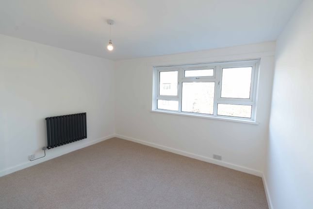 Flat to rent in Queen Street, Portsmouth