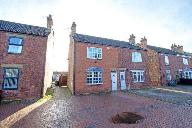 3-bed house on 12 The Avenue, Gainsborough, £185,000
