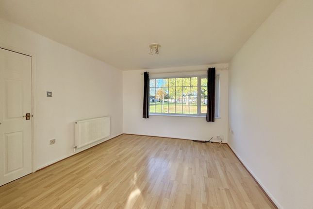 96 Woodchester, Bristol photo 3