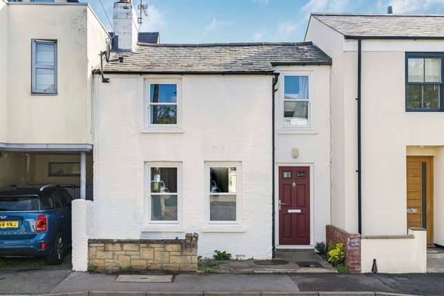 Thumbnail Terraced house for sale in Middle Way, Oxford