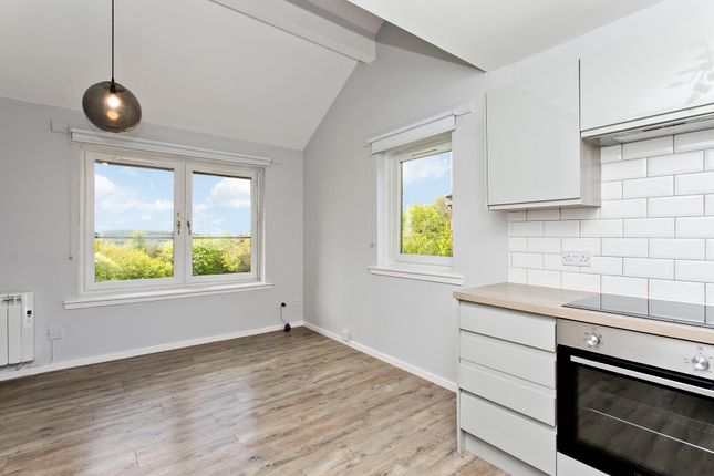 Flat 45, Glen Lednock Drive, Craigmarloch View, Cumbernauld photo 3