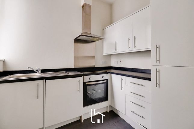 Flat to rent in Market Place Approach, Leicester