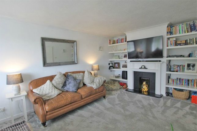 28, Gorselands, SEDLESCOMBE photo 4