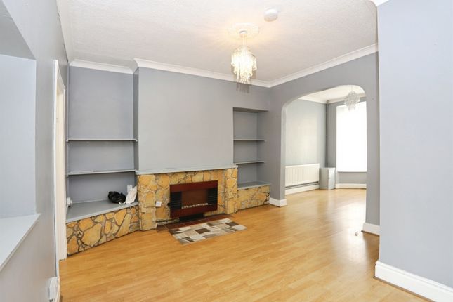 9, Morgan Street, Caerphilly photo 2