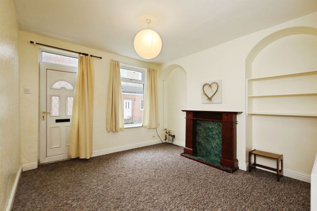 34, Welbeck Street, Worksop photo 2