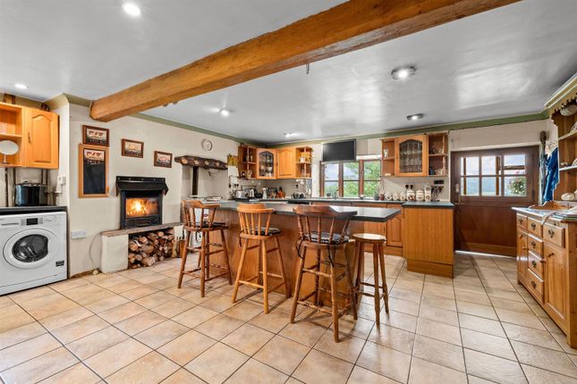 Farmhouse for sale in Llowes, Hereford