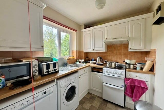 Macmillan Court, Rayners Lane, Harrow photo 3