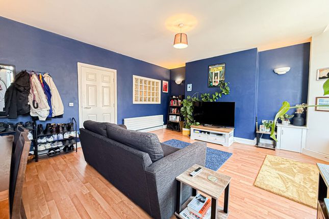 Flat 2, 19 Kelvin Grove, Liverpool photo 3