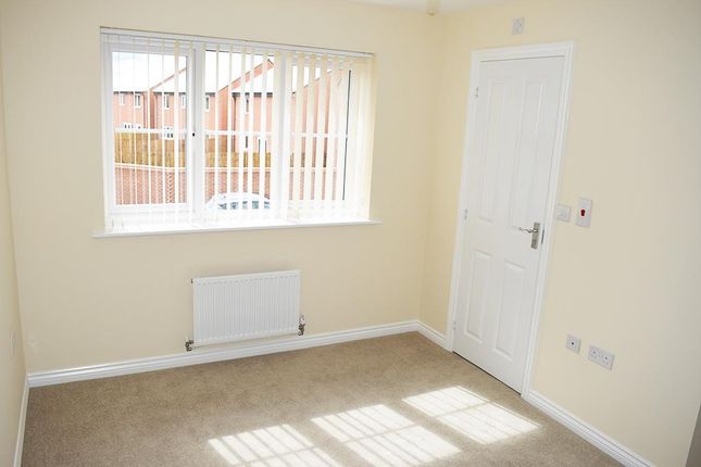 42 Merevale Way, Stenson Fields, Derbyshire photo 3