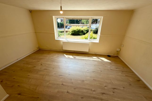 10, Central Drive, DUDLEY photo 5