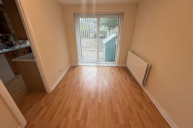 15, Regal Drive, Darlington photo 4