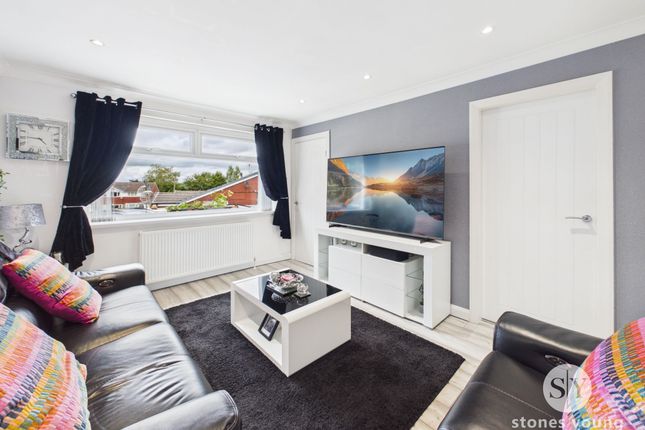 36 Ottershaw Gardens, Blackburn photo 2