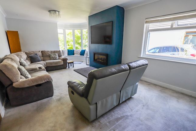 8 Clarksfield Road, Carnforth photo 3