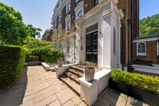 Ft 4,133, Hamilton Terrace, London photo 3