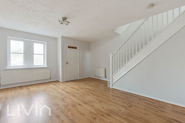 18 Whitstable Place, Croydon photo 4