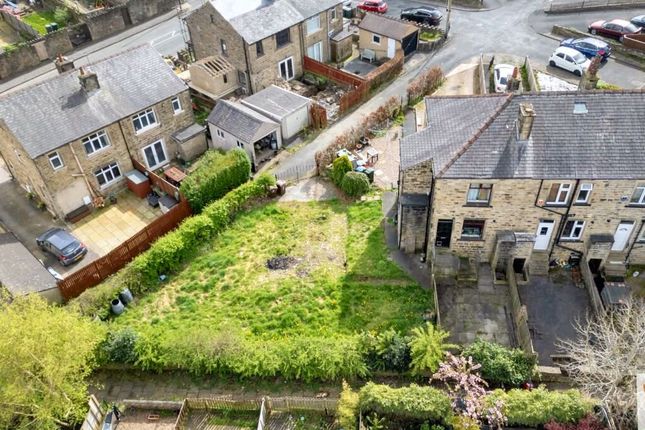 Terraced house for sale in Arncliffe Avenue, Keighley