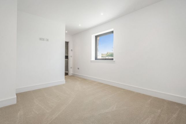 Flat for sale in Dykes Lane, Yealand Conyers
