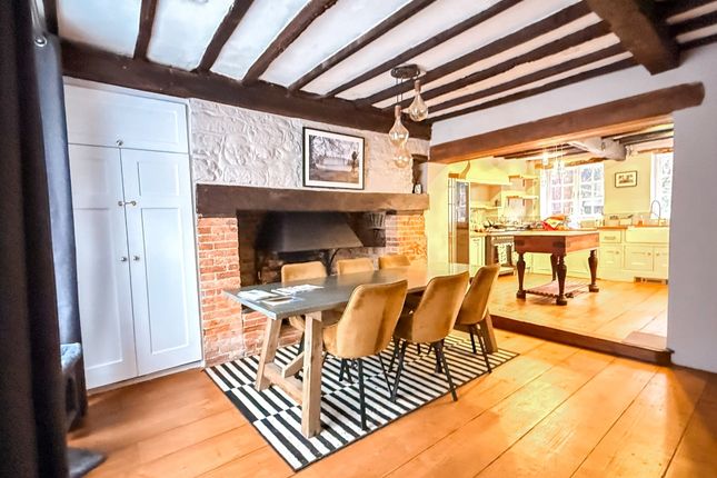 Moon Cottage, Pound Street, Petworth photo 4