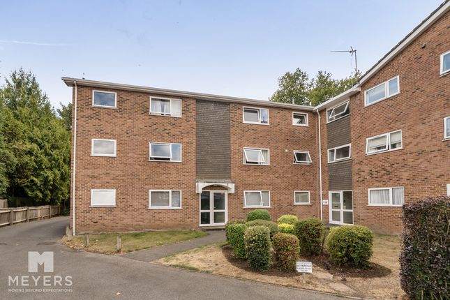Flat Flat 5, Stour Walk, Poole Road, Wimborne photo 4