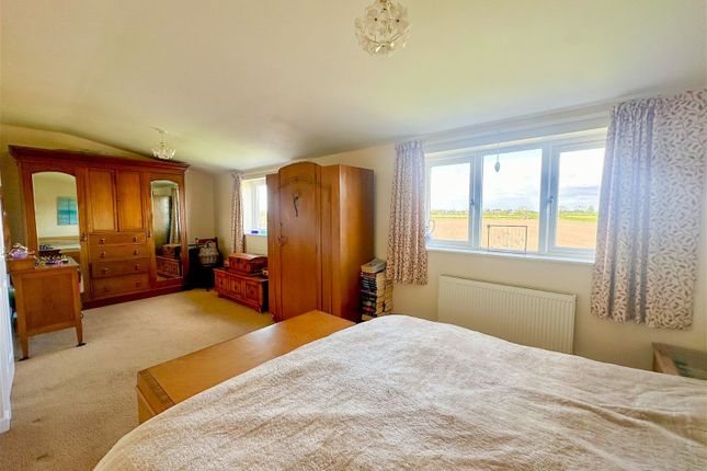 Semi-detached bungalow for sale in Dawnay Road, Bilton, Hull