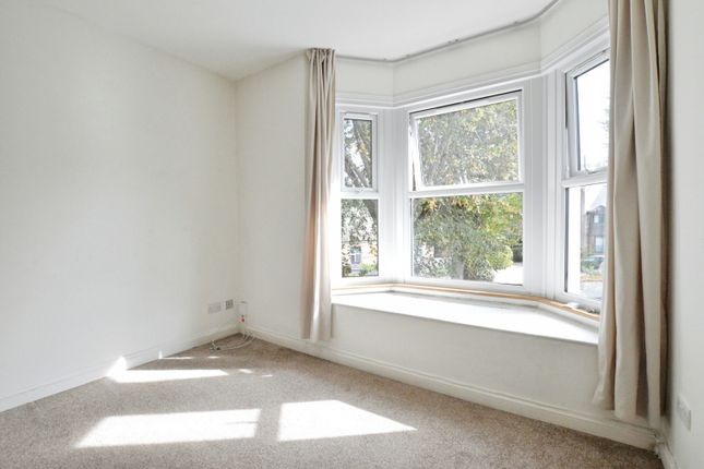 Flat 8, Granville Court, 23 Granville Road, St Albans photo 3