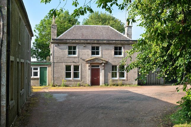 Townfoot Cottage & Old Estate Yard,, Carnwath, Lanarkshire photo 3