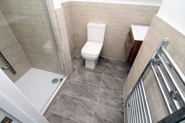 Flat 5, 33, Hindes Road, Harrow photo 4