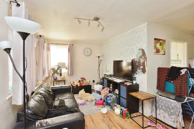 End terrace house for sale in Hepleswell, Two Mile Ash, Milton Keynes