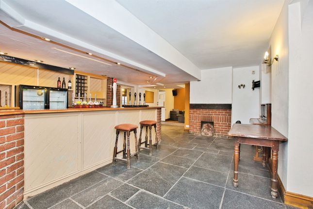 Foresters Arms, Holywell, Yeovil photo 2