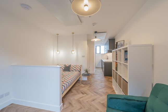 Studio to rent in Willis House, Willis Road, Portsmouth, Hampshire